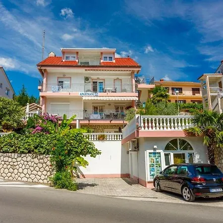 In With Sea View, Terrace, Air Conditioning, Wifi 4626-7 Appartamento Crikvenica