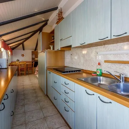 Appartamento In With Sea View, Terrace, Air Conditioning, Wifi 4626-7 Crikvenica