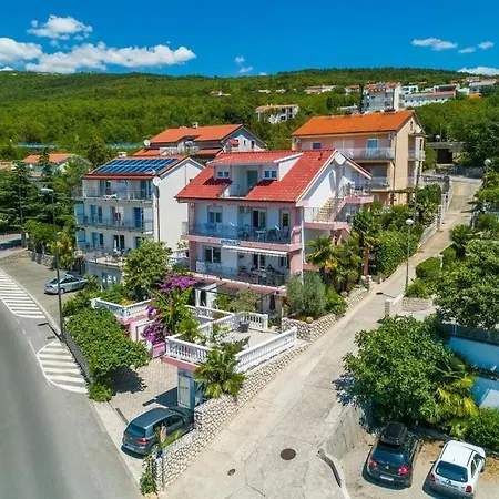 In With Sea View, Terrace, Air Conditioning, Wifi 4626-7 Appartamento