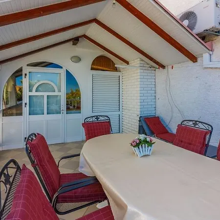 Appartamento In With Sea View, Terrace, Air Conditioning, Wifi 4626-7 Crikvenica
